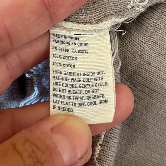 Women’s gray with white lace vertical stripe sweater Small - Picture 4 of 4